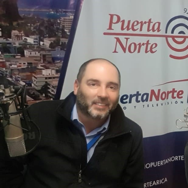 Director Regional de Arica y Parinacota participa de programa radial
