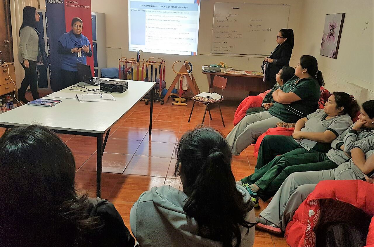 CAVI de Arica y Parinacota realiza charla informativa en el Jardín Infantil "Granito de Arena"