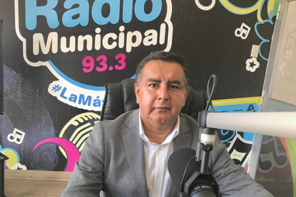 Jefe de Estudios ODL Tarapacá  informa a las y los trabajadores en Radio Municipal de Iquique
