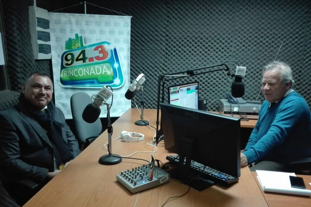 En Mejillones Difunden en Radio Rinconada la Campaña “Llegando Hasta Dónde Vives”