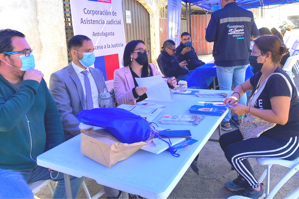 Consultorio Jurídico Norte en Gobierno en Terreno realizado en sector La Portada de Antofagasta