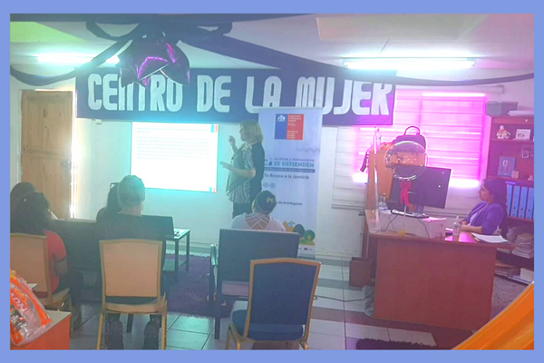 Consultorio Jurídico de Tocopilla, realizó charla informativa al Centro de la Mujer de la ciudad