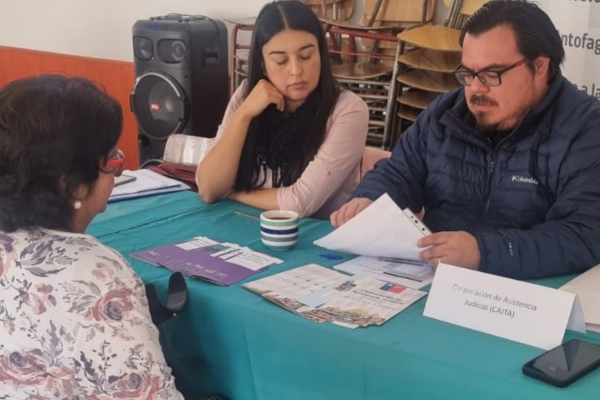 CAJTA participa en Feria de Servicios Área Social y Justicia en Antofagasta