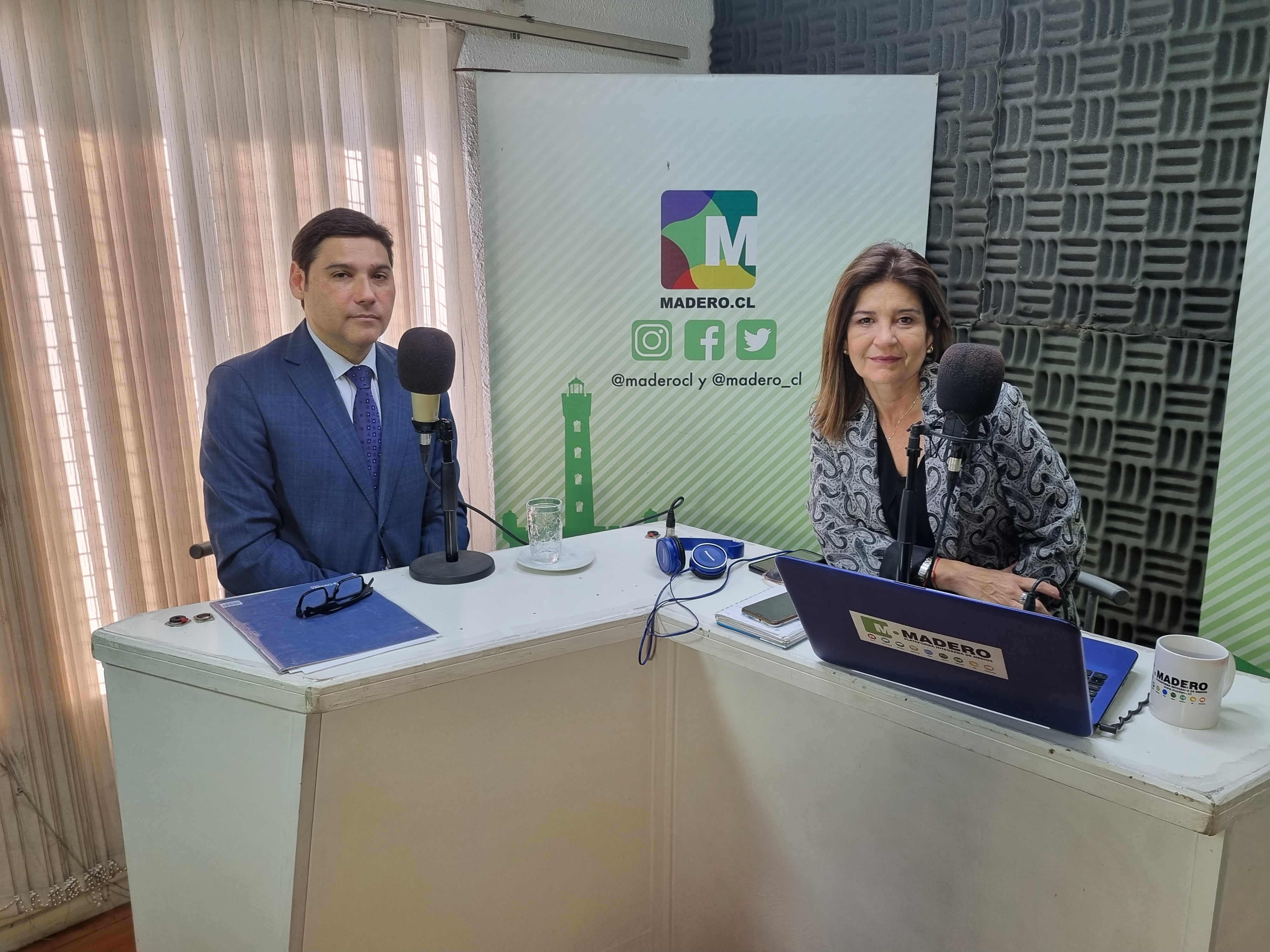 El Director Región de Antofagasta es entrevistado en Radio Madero de la ciudad