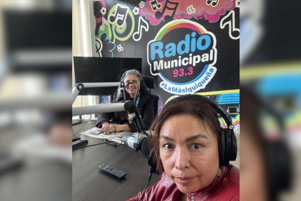 Coordinadora Centro de Mediación es entrevistada en Radio Municipal de Iquique