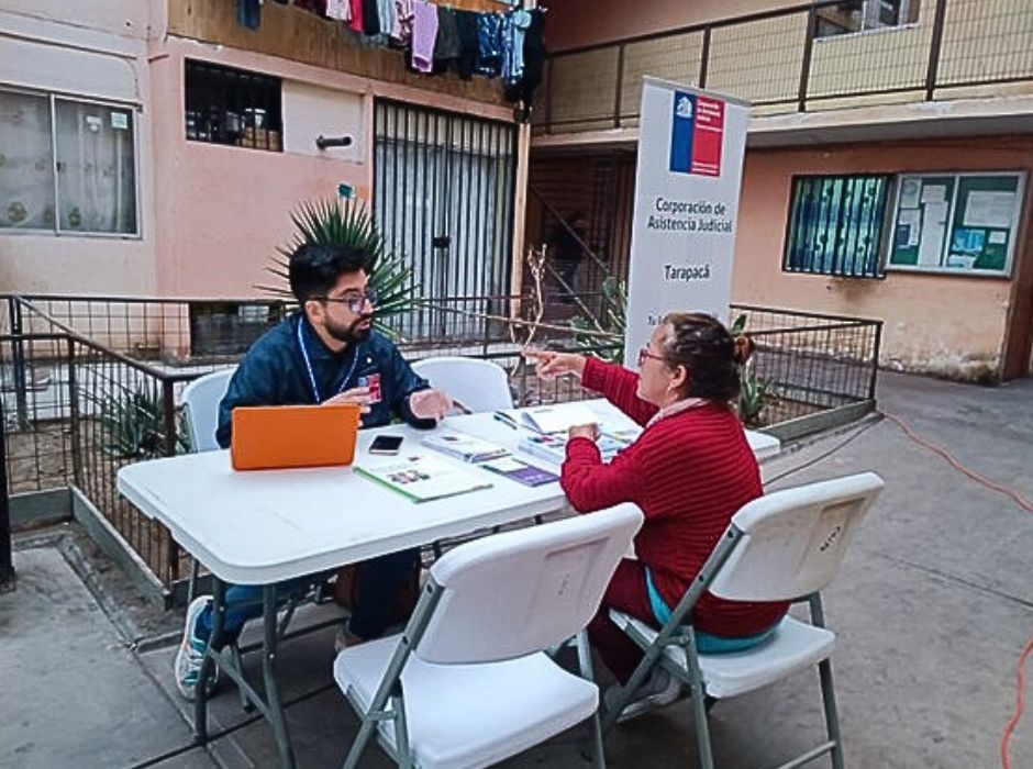 Unidad de Migración de Tarapacá, participó en operativo social en el Condominio la Unión de la Ciudad de Iquique