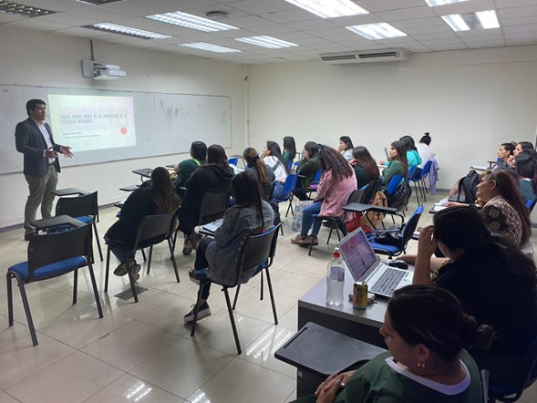 Programa La Niñez y la Adolescencia se Defienden de Tarapacá realiza taller en UNAP