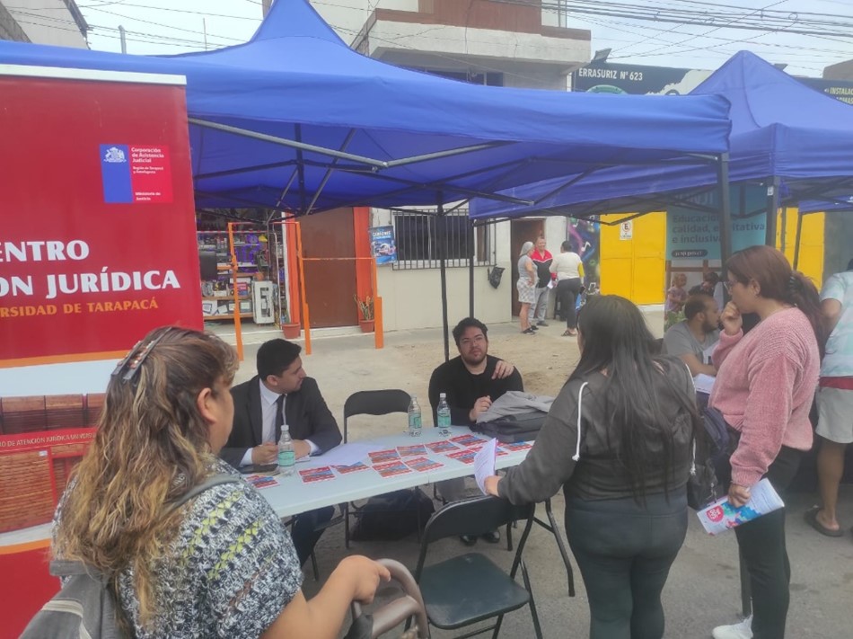 Iquique: Centro Jurídico de la UTA participó en Plaza Ciudadana “Feria de Prevención y Seguridad Comunitaria”