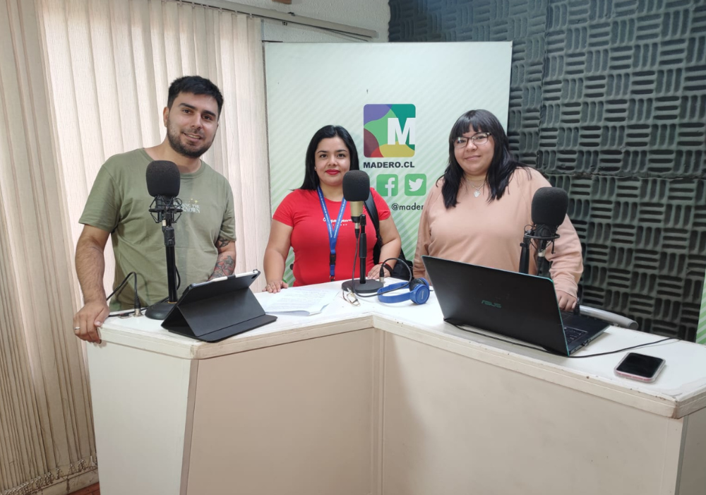 Antofagasta: unidad “La niñez y adolescencia se defienden” participa en Radio Madero