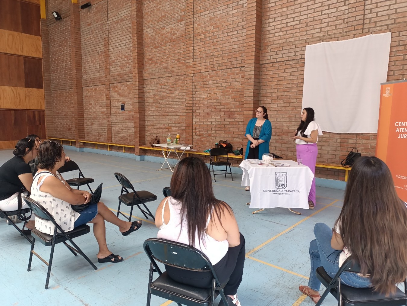 Centro de Atención Jurídica de la Universidad Tarapacá realiza jornada de difusión