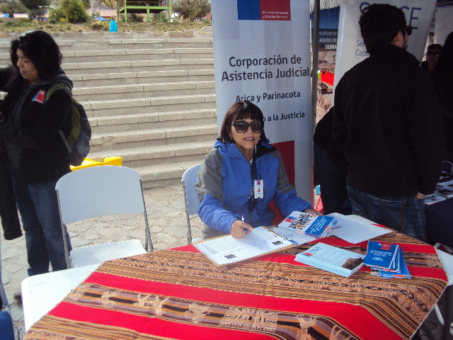 Consultorio Jurídico Móvil de Arica y Parinacota participa en Gobierno en Terreno y Feria de Servicios