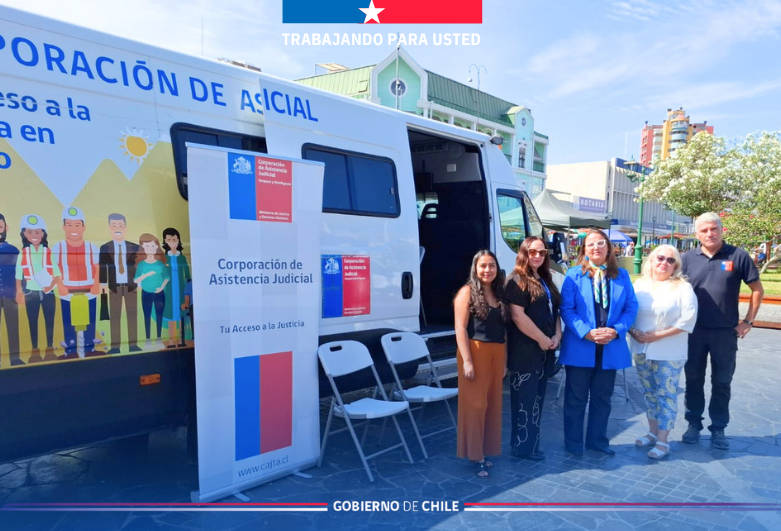 Centro de Familia de Iquique en Gobierno en Terreno en Plaza Prat