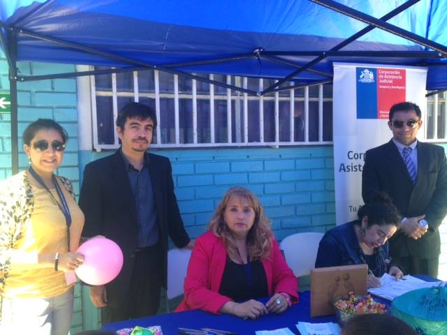 El Centro de Familia de Iquique llevó una exitosa jornada en el Colegio Eduardo Llanos