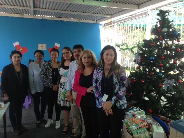 Centro de Familia de la CAJTA hace entrega de regalos navideños en el centro de cumplimiento penitenciario de Iquique