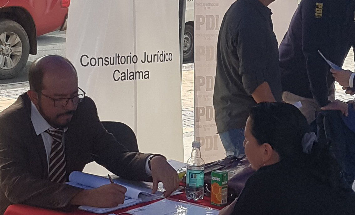 Consultorio Jurídico de Calama visualizó a las CAJ en Gobierno en Terreno realizado en el Parque Manuel Rodriguez