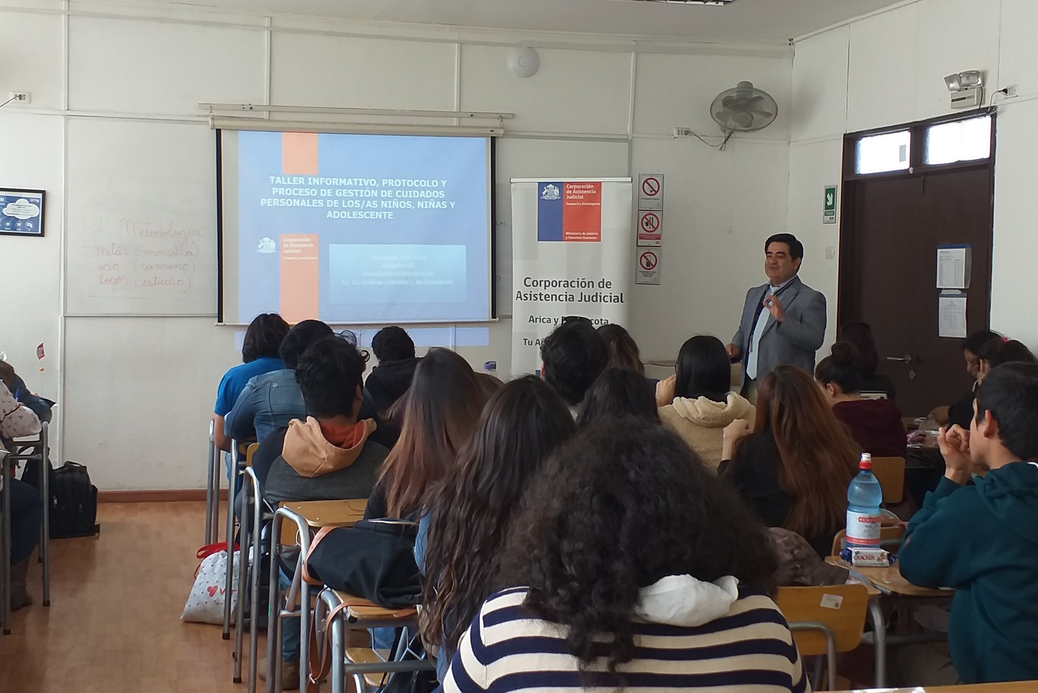 Consultorio Jurídico de Arica realiza charla en Universidad de Tarapacá
